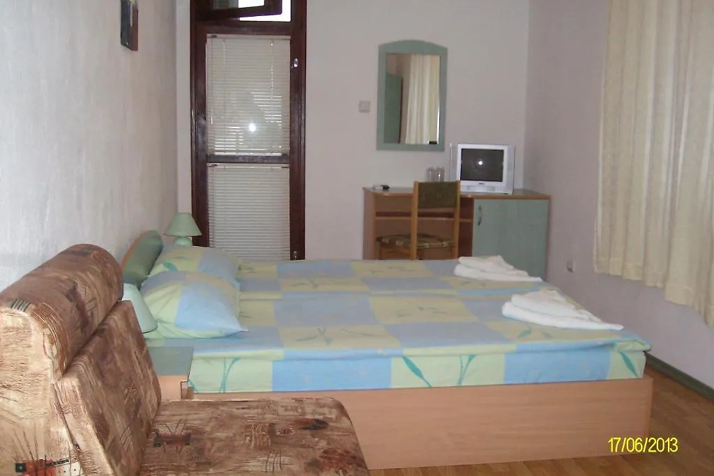 Guest House Petkovi Primorsko
